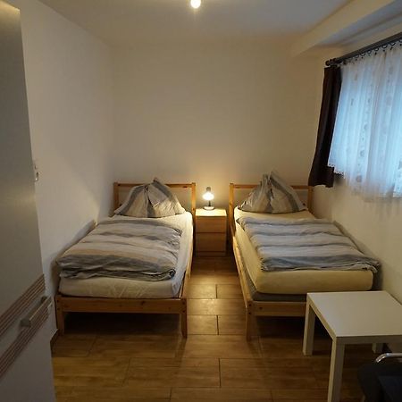 Apartment Zirkusstrasse Λεόμπεν Εξωτερικό φωτογραφία